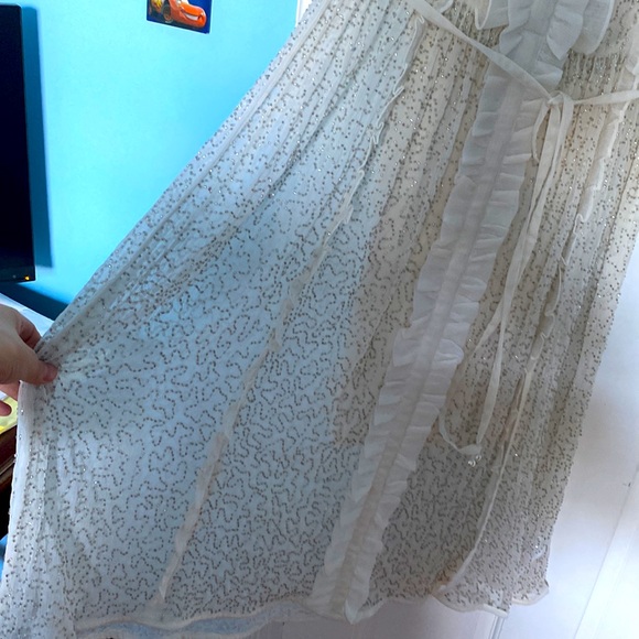 TOPSHOP PREMIUM WHITE CHIFFON EMBELLISHED SHIRT DRESS - Picture 11 of 13